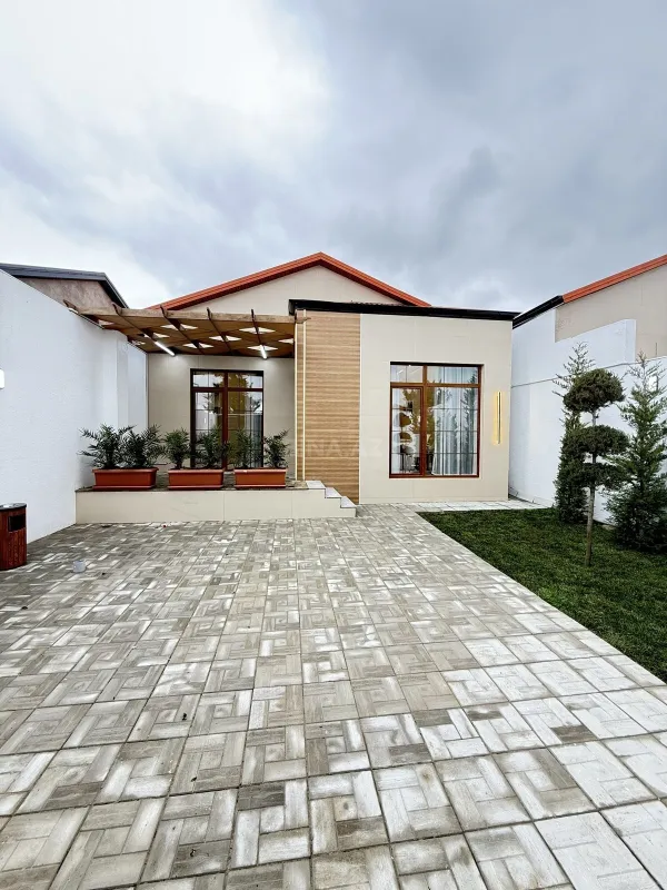 Satılır 3 otaqlı həyət evi 110 m²