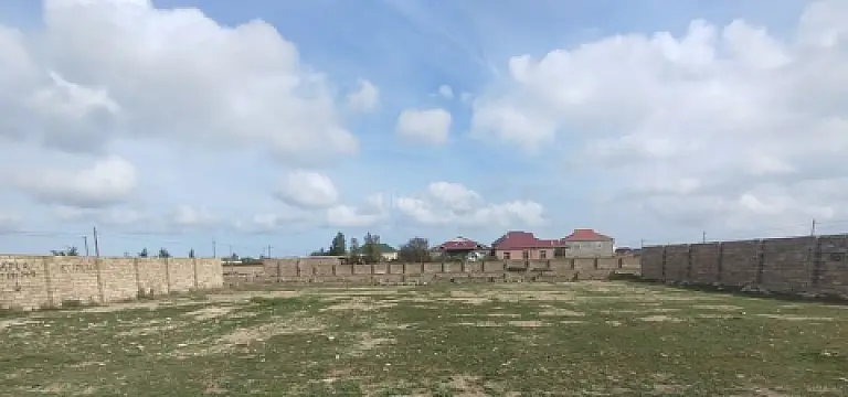 Satılır torpaq sahəsi 30 m²