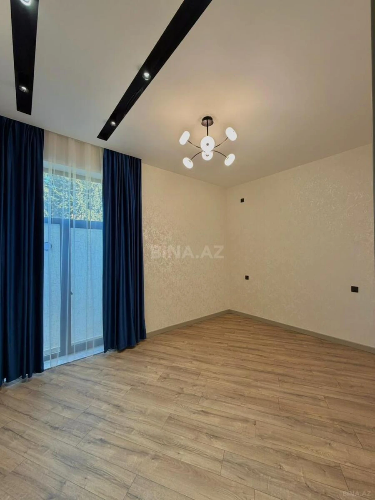 Satılır 4 otaqlı həyət evi 140 m²