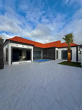 Satılır 4 otaqlı həyət evi 150 m² — Bakı, Şüvəlan 4 otaq 150.00 m²