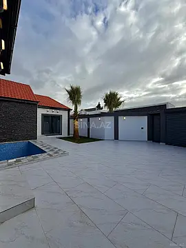 Satılır 4 otaqlı həyət evi 150 m²