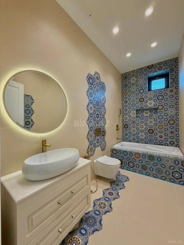 Satılır 6 otaqlı həyət evi 400 m²