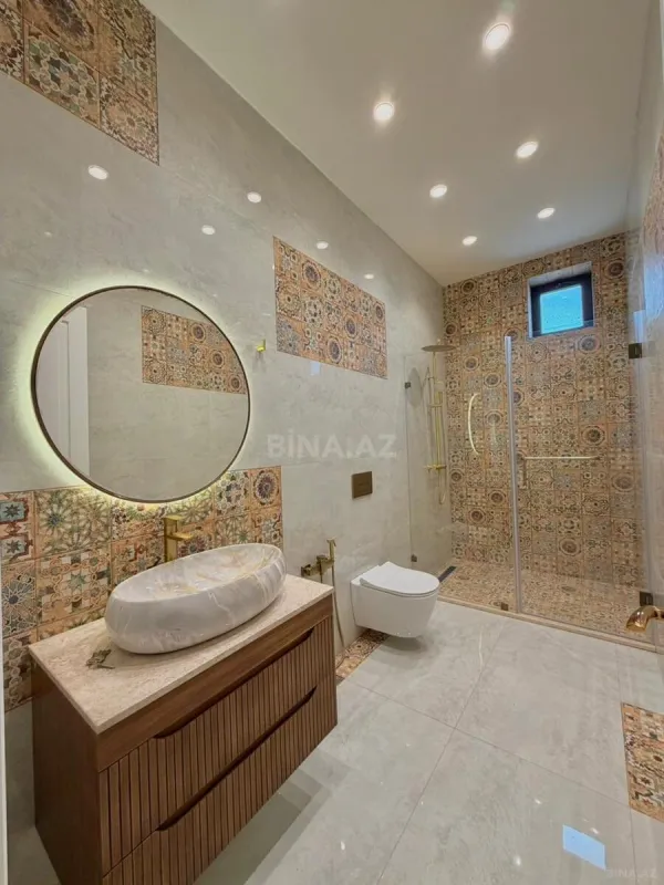 Satılır 6 otaqlı həyət evi 400 m²