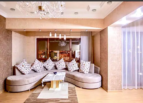 Kirayə verilir 4 otaqlı mənzil 181 m²