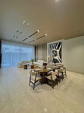 Satılır 4 otaqlı həyət evi 200 m²