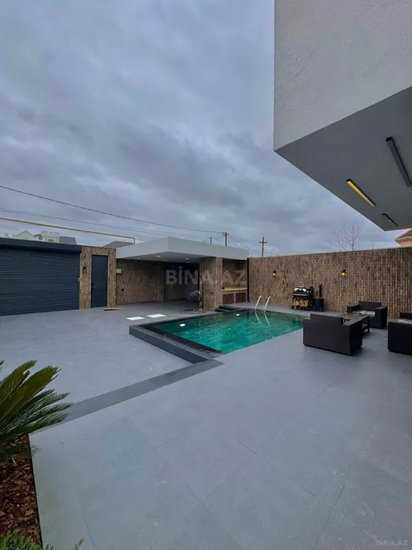 Satılır 4 otaqlı həyət evi 200 m²