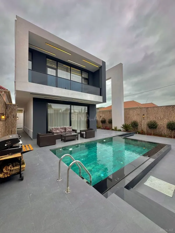 Satılır 4 otaqlı həyət evi 200 m²