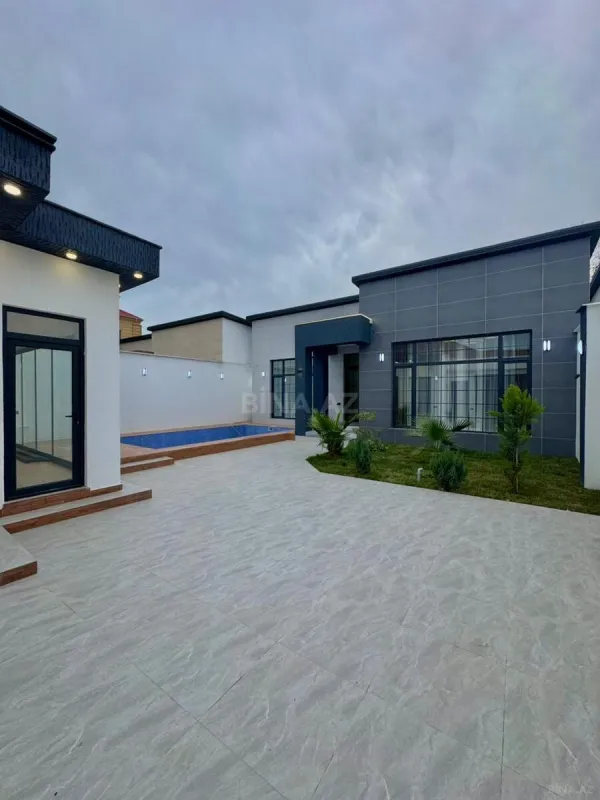 Satılır 4 otaqlı həyət evi 160 m²