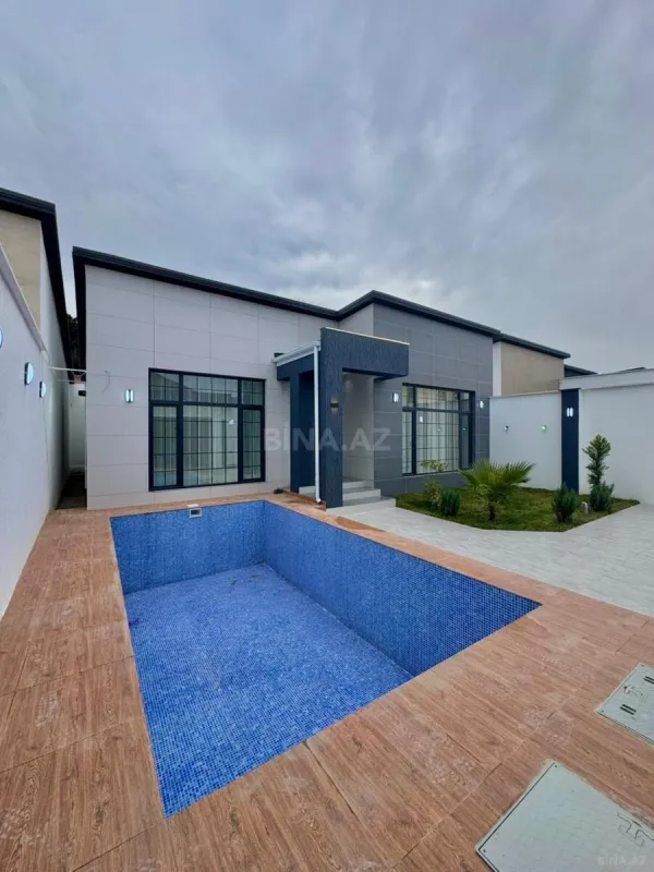 Satılır 4 otaqlı həyət evi 160 m²