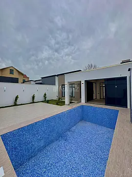 Satılır 4 otaqlı həyət evi 160 m²