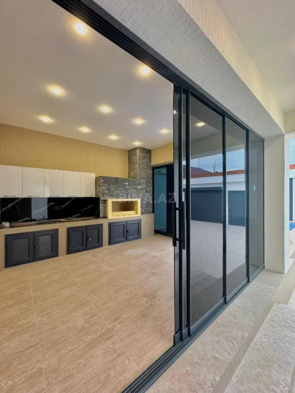 Satılır 4 otaqlı həyət evi 160 m²