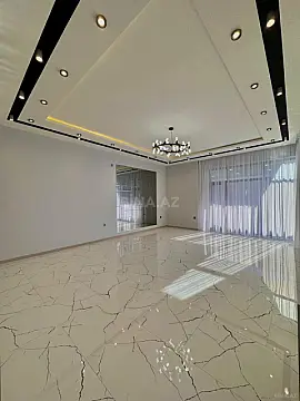 Satılır 4 otaqlı həyət evi 160 m²