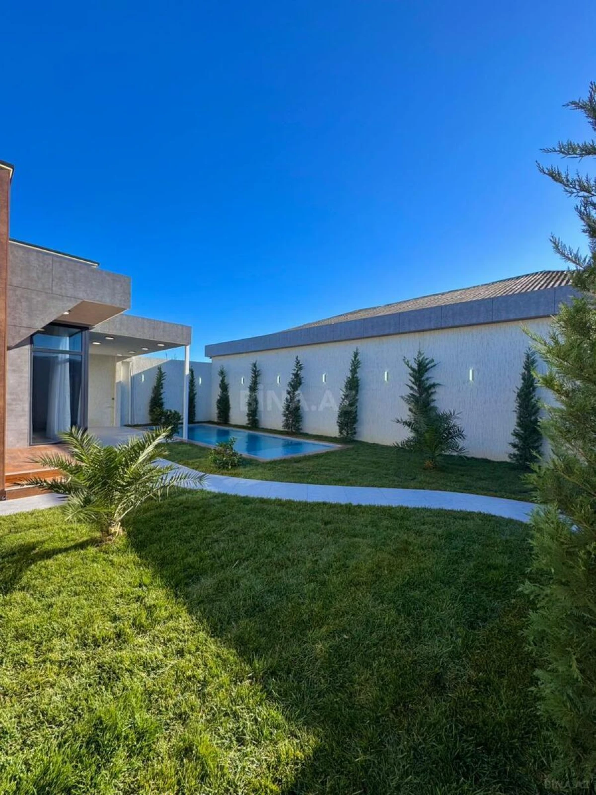 Satılır 4 otaqlı həyət evi 160 m²