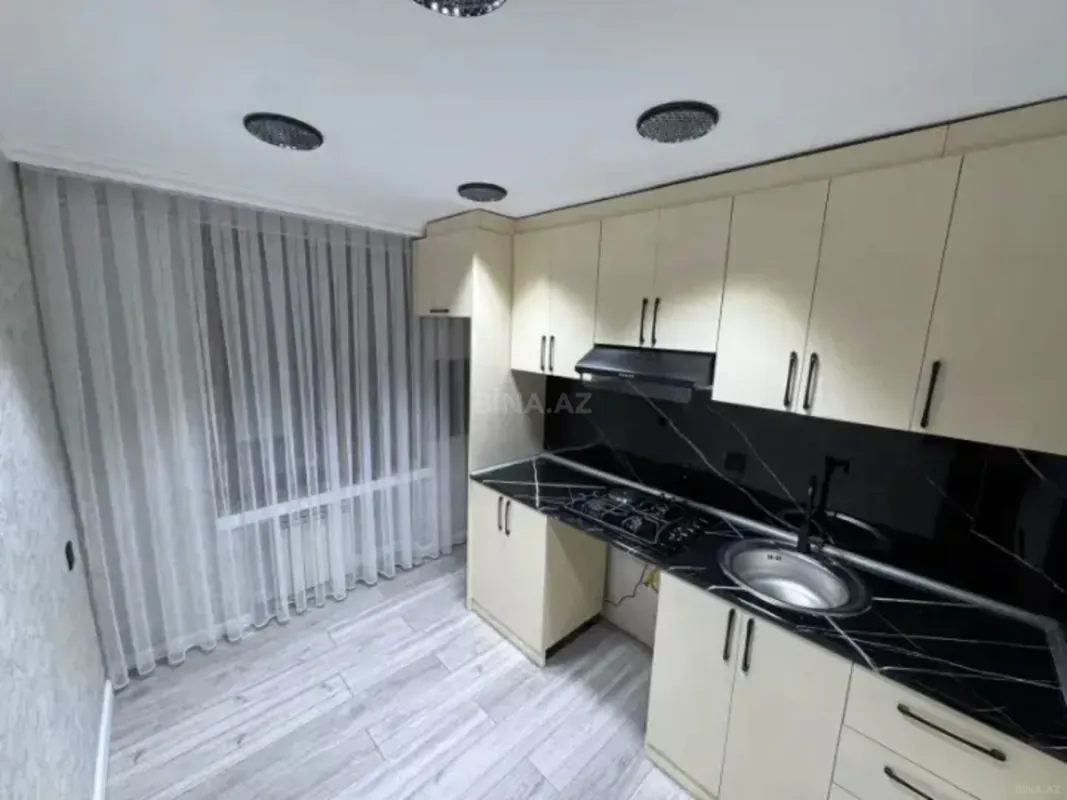 Satılır 3 otaqlı mənzil 80 m²