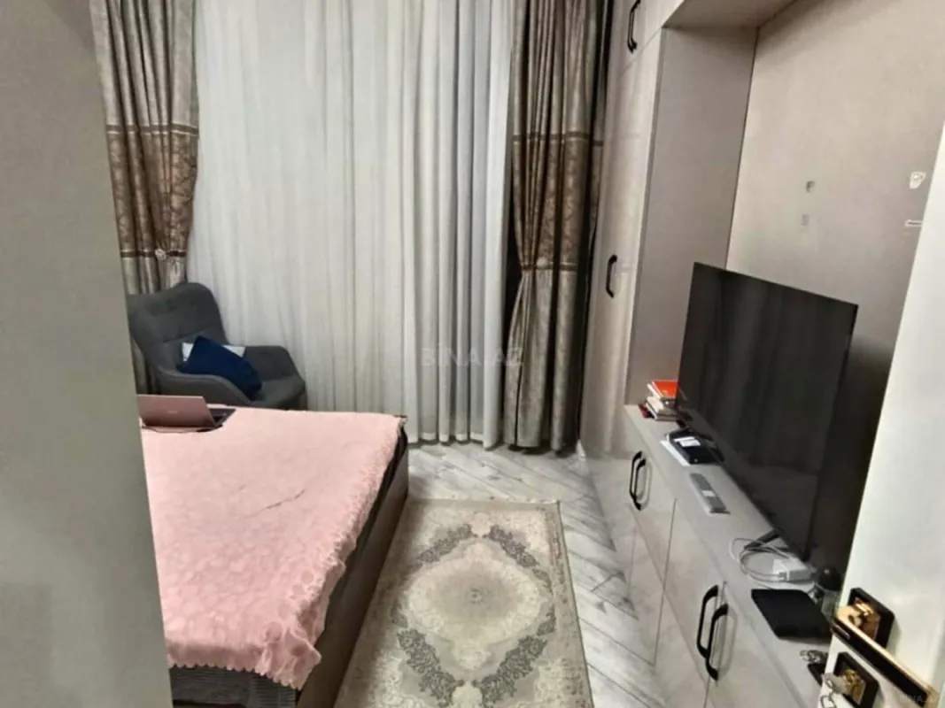 Satılır 2 otaqlı mənzil 60 m²