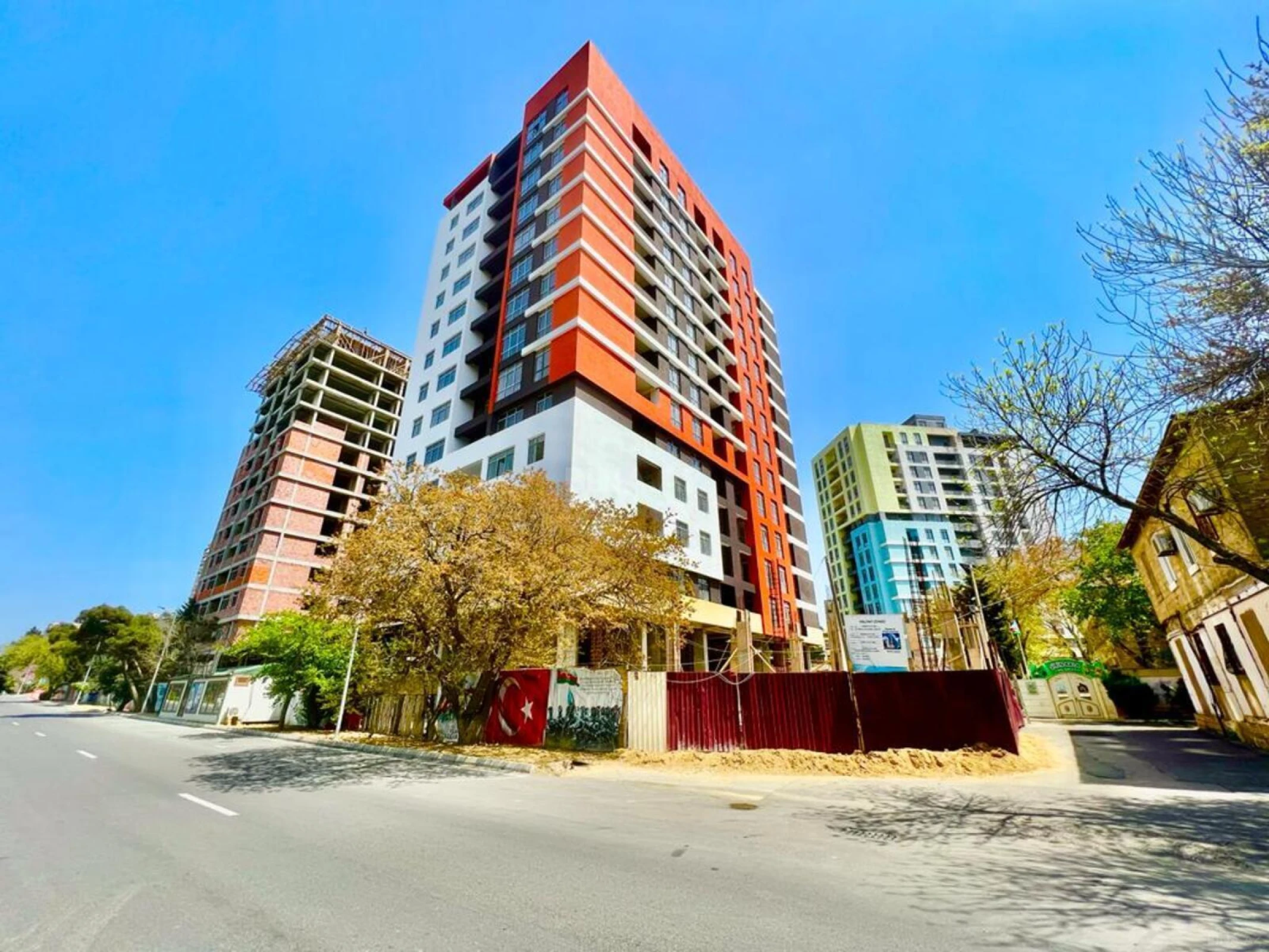 Satılır 2 otaqlı mənzil 60 m²