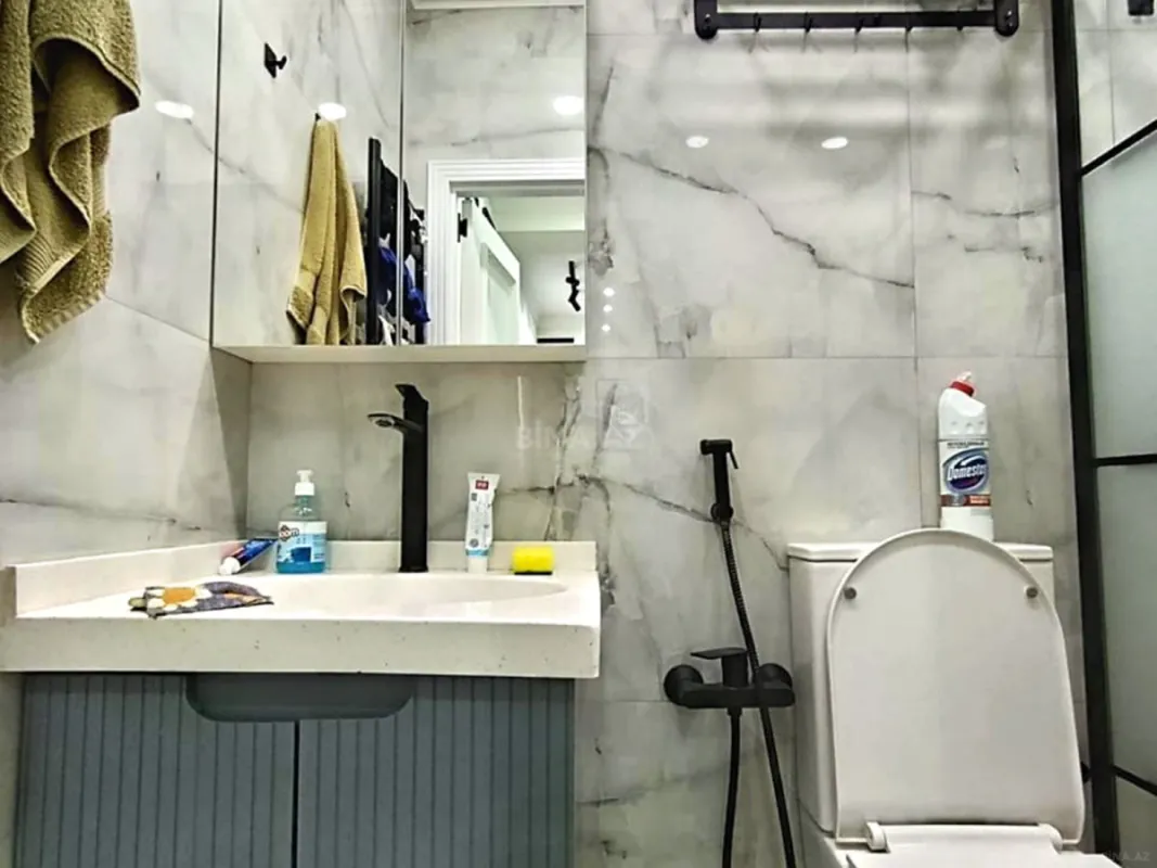 Satılır 2 otaqlı mənzil 60 m²