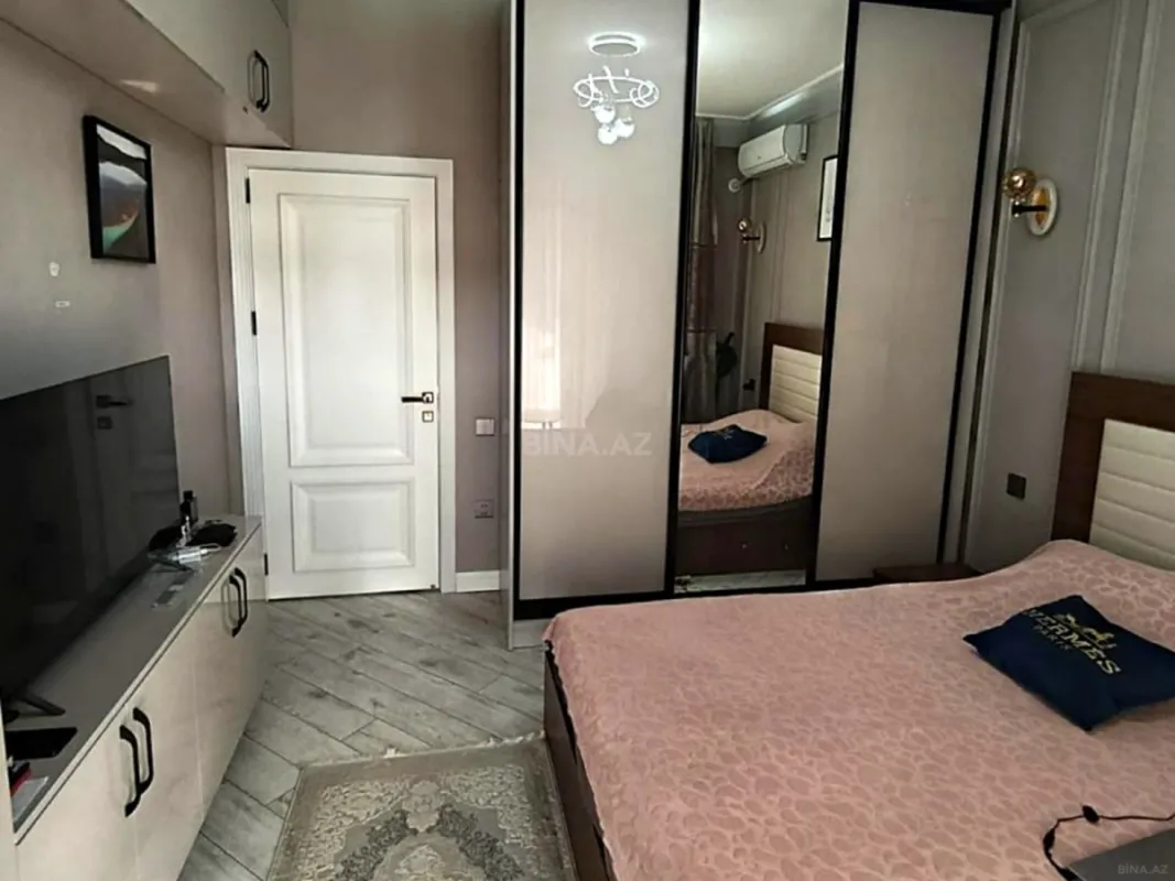 Satılır 2 otaqlı mənzil 60 m²