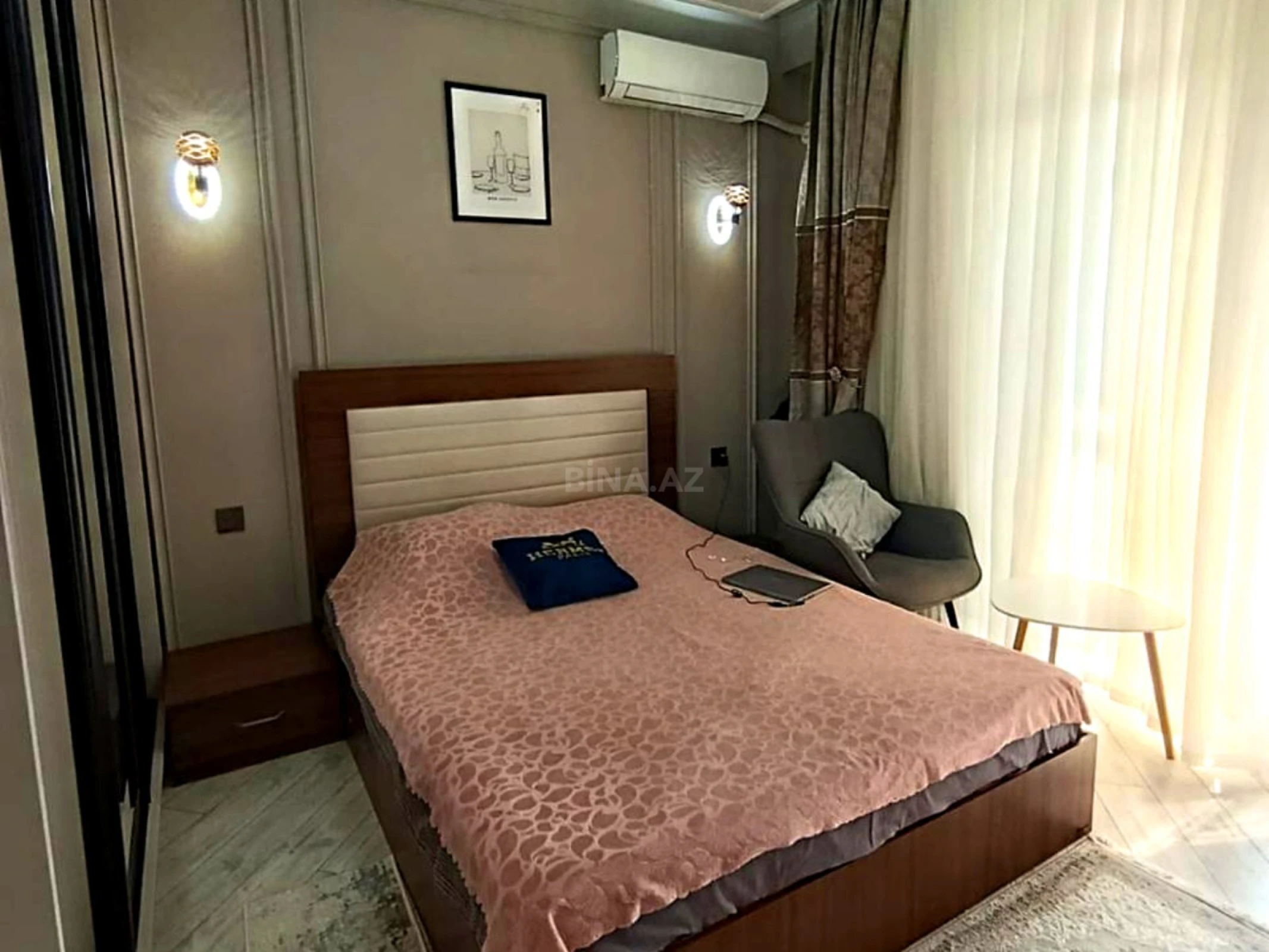 Satılır 2 otaqlı mənzil 60 m²