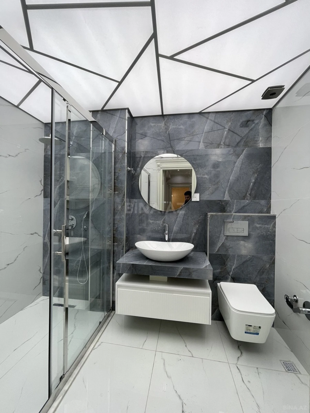 Satılır 3 otaqlı mənzil 105 m²