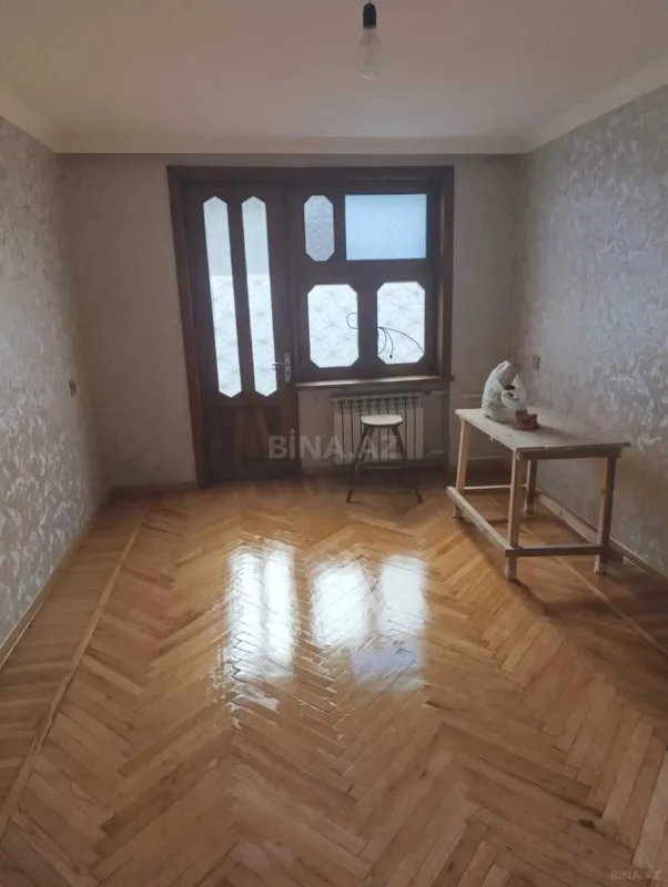 Satılır 2 otaqlı mənzil 43 m²