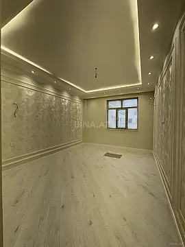 Satılır 3 otaqlı mənzil 110 m²