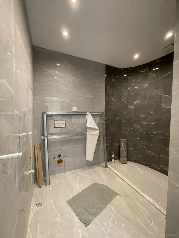 Satılır 3 otaqlı mənzil 110 m²