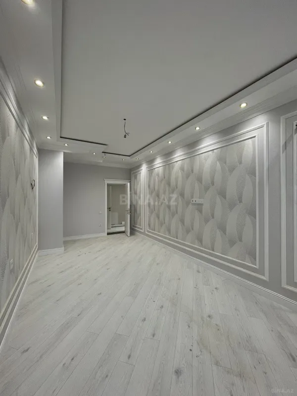 Satılır 3 otaqlı mənzil 110 m²