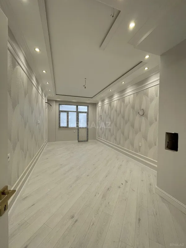 Satılır 3 otaqlı mənzil 110 m²