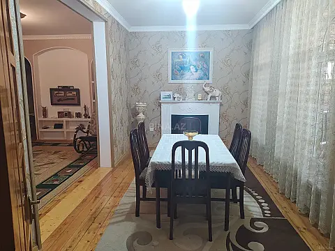 Satılır 9 otaqlı həyət evi 420 m²