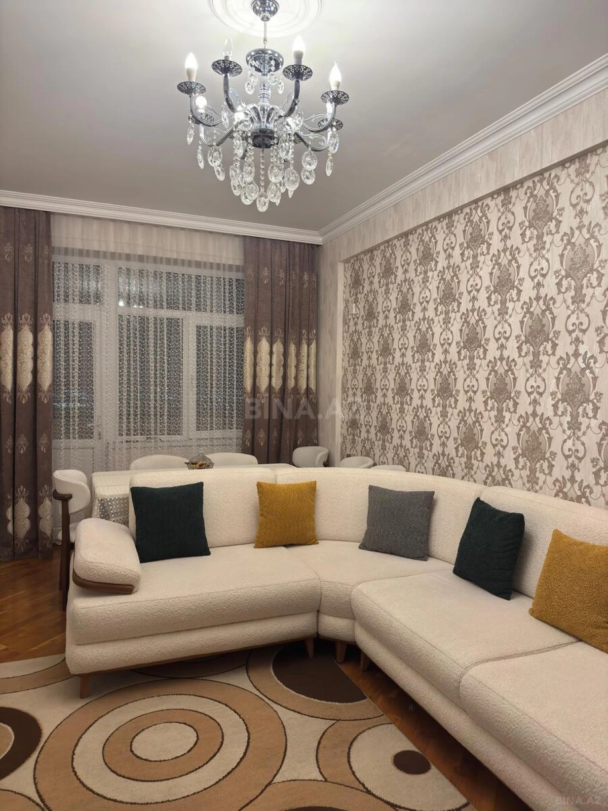 Satılır 2 otaqlı mənzil 60 m²