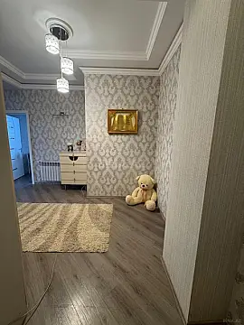 Satılır 2 otaqlı mənzil 90 m²
