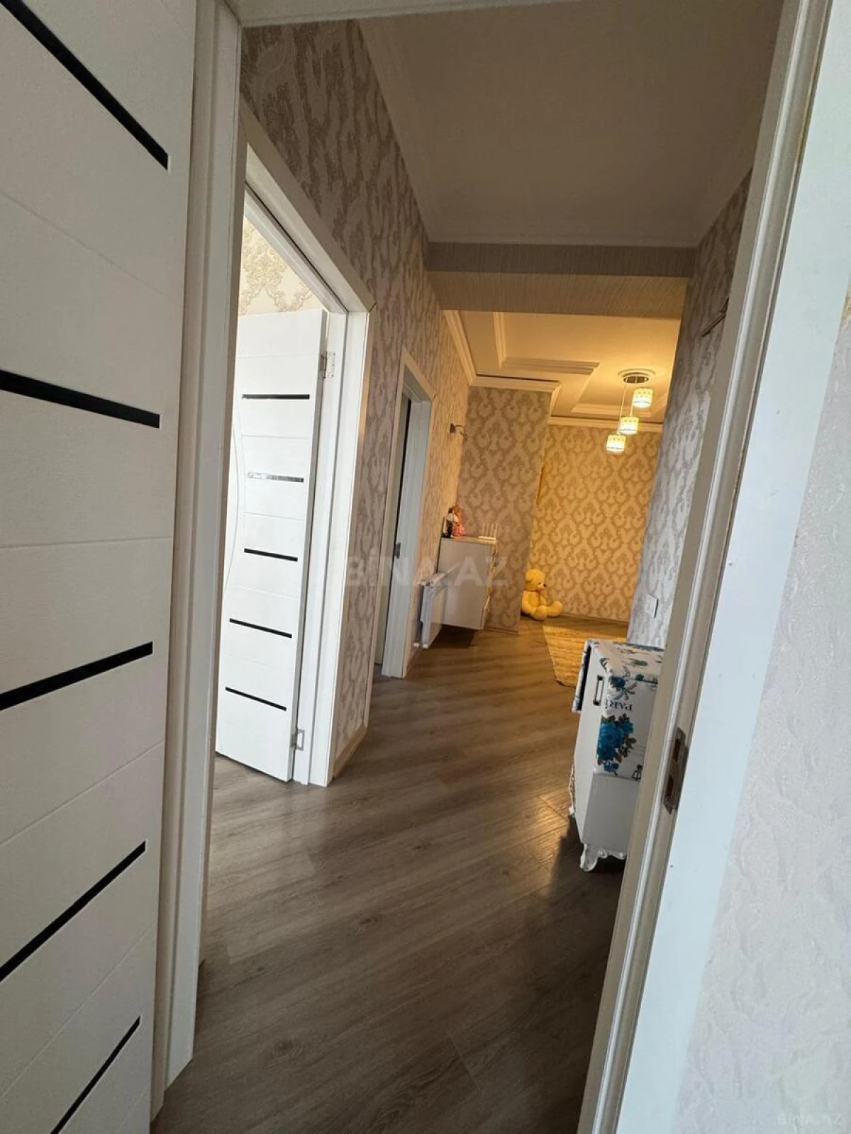 Satılır 2 otaqlı mənzil 90 m²
