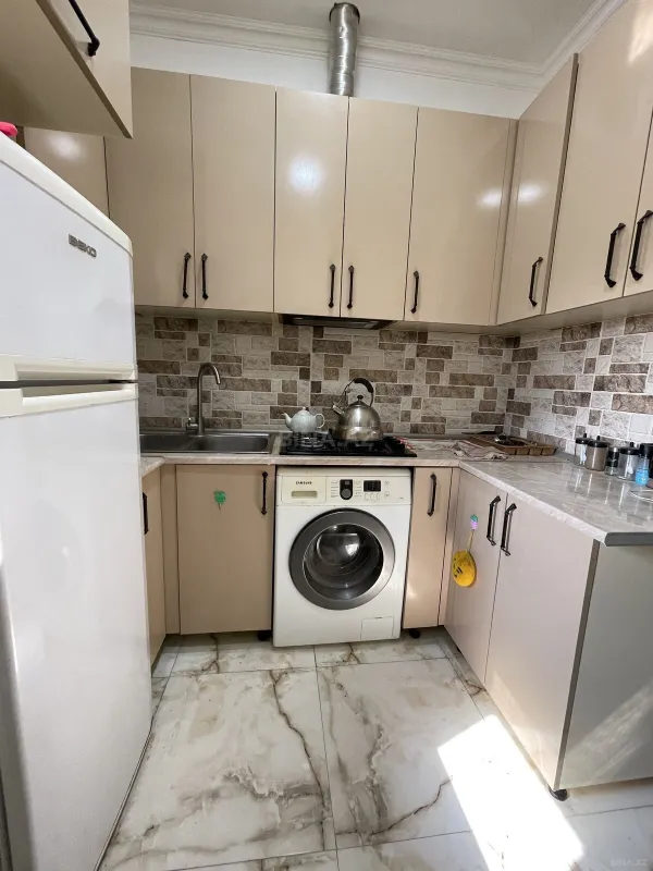 Satılır 3 otaqlı həyət evi 75 m²