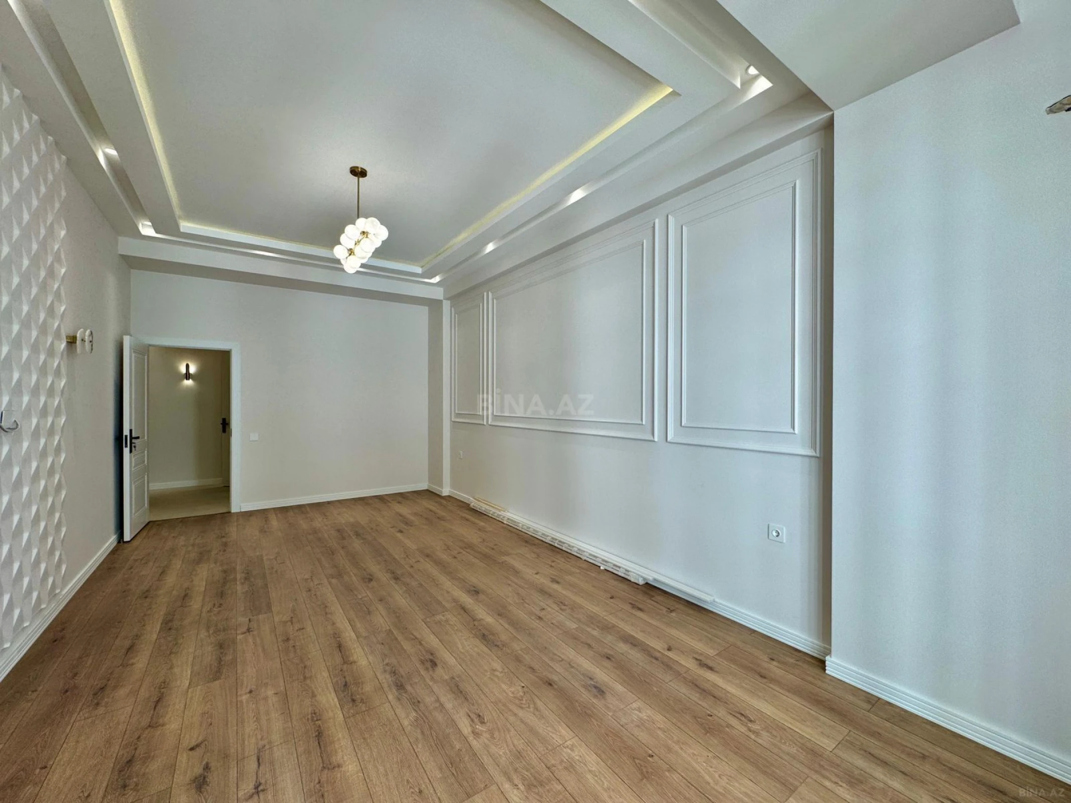 Satılır 2 otaqlı mənzil 72 m²