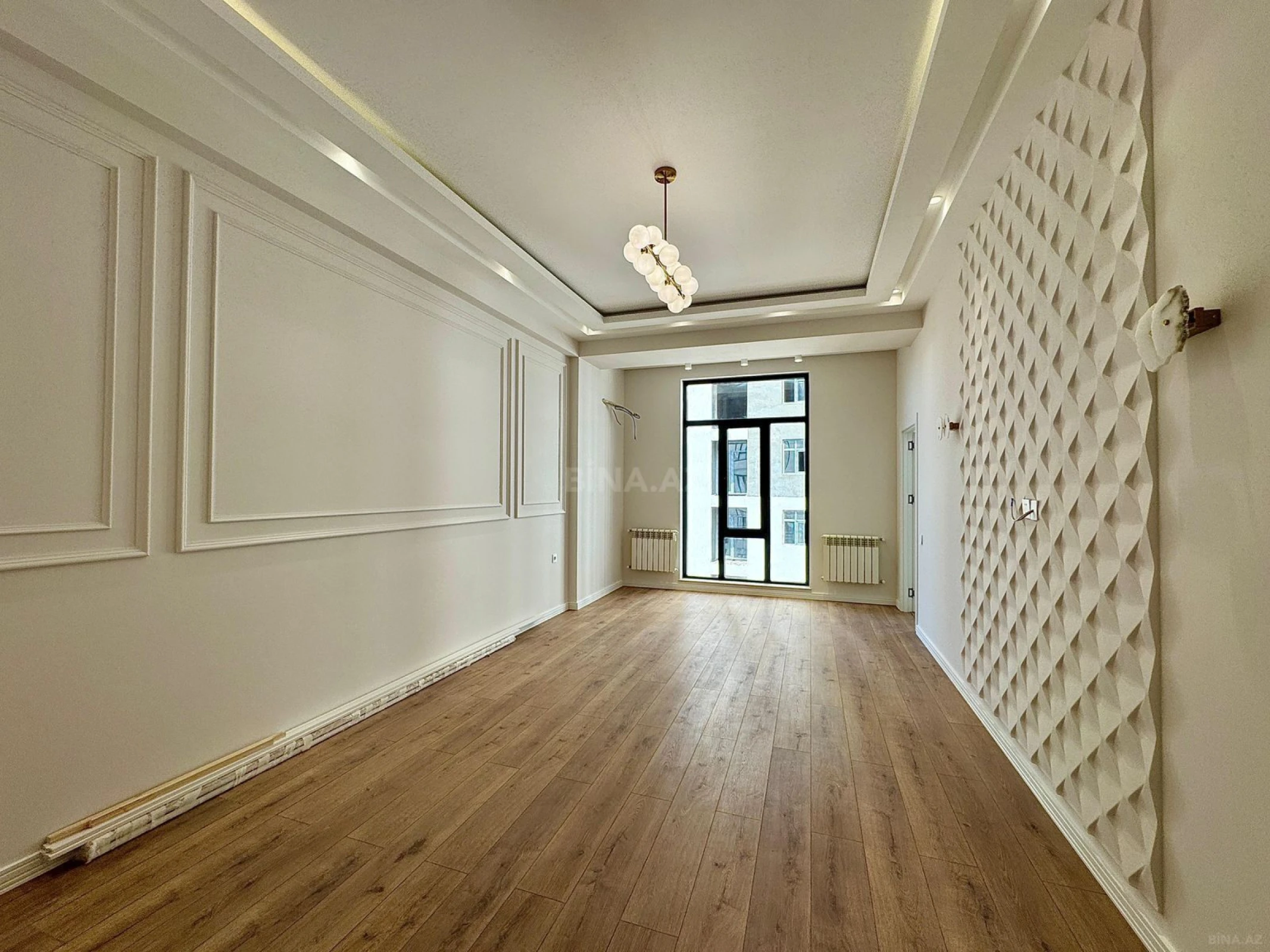 Satılır 2 otaqlı mənzil 72 m²
