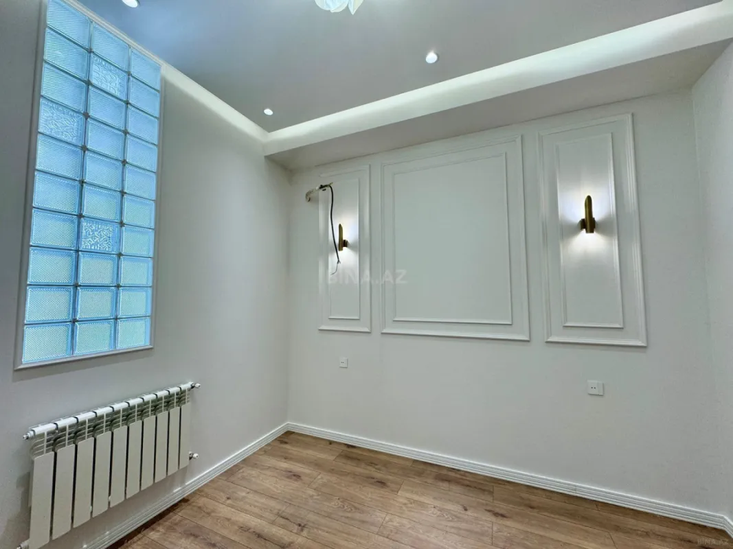 Satılır 2 otaqlı mənzil 72 m²