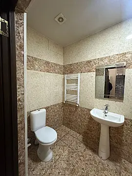 Kirayə verilir 2 otaqlı mənzil 82 m²