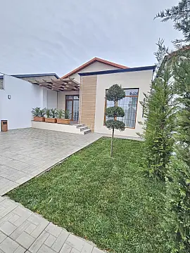 Satılır 3 otaqlı həyət evi 100 m²