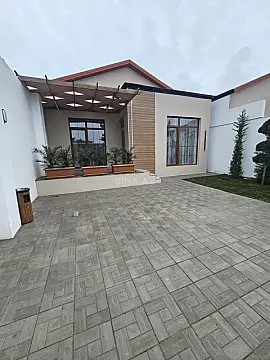 Satılır 3 otaqlı həyət evi 100 m²