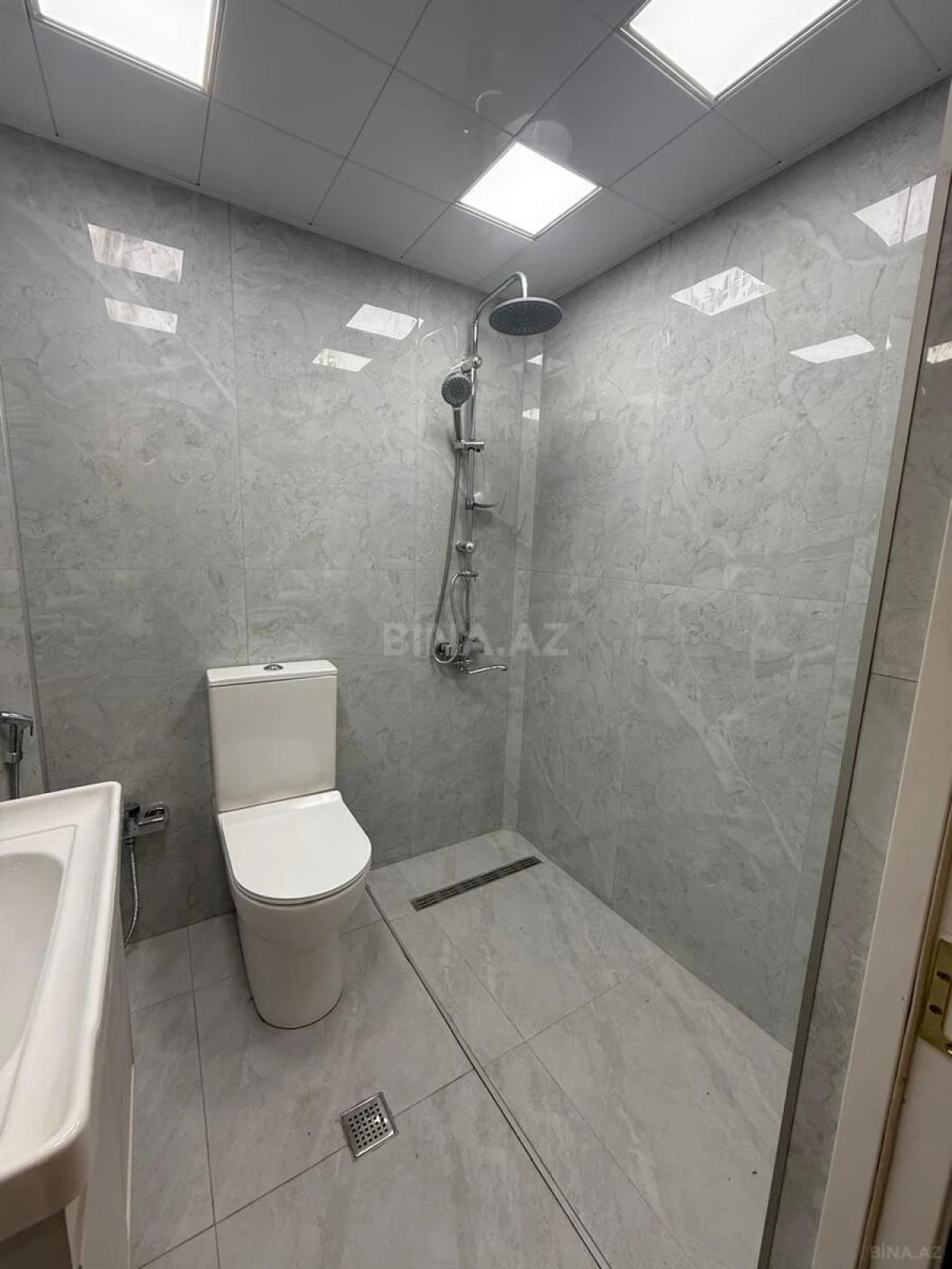 Satılır 2 otaqlı mənzil 35 m²