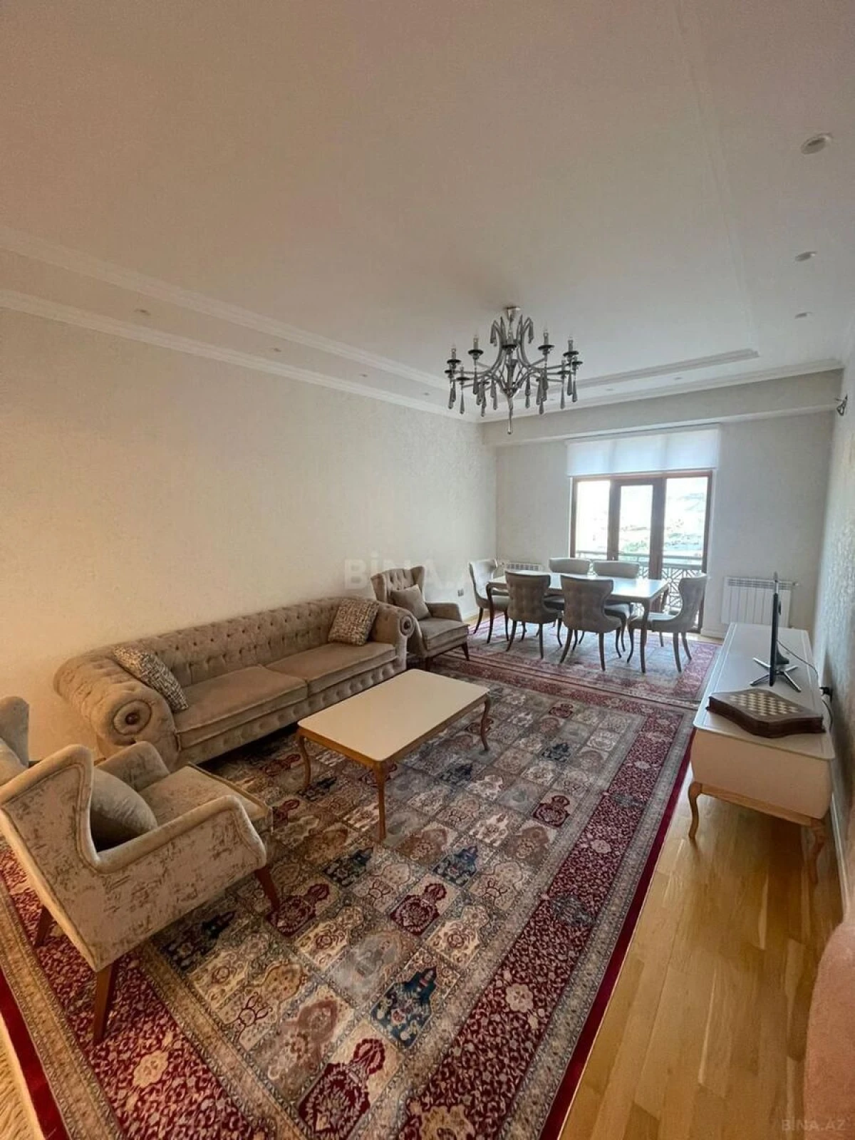 Satılır 3 otaqlı mənzil 116 m²