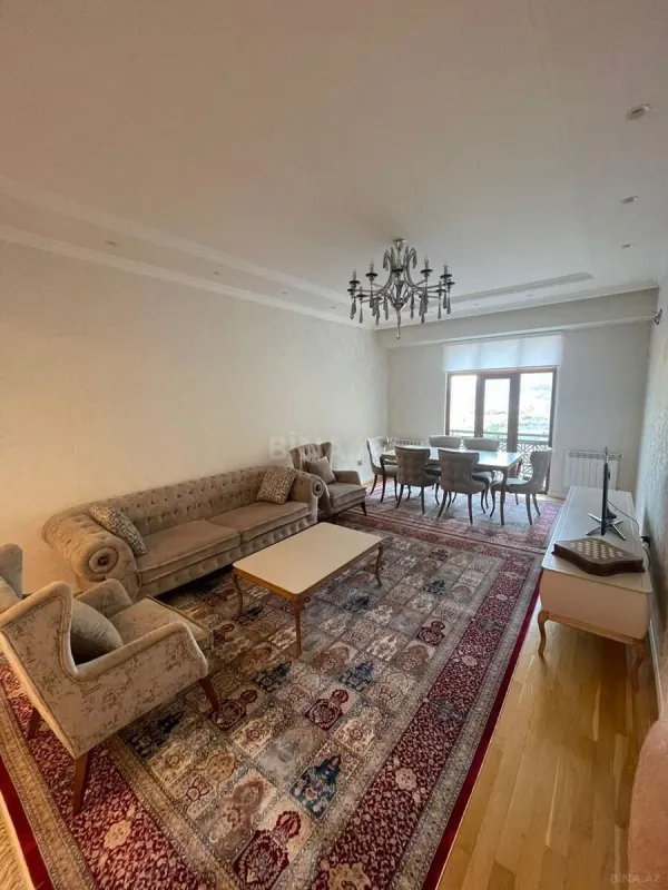 Satılır 3 otaqlı mənzil 116 m²