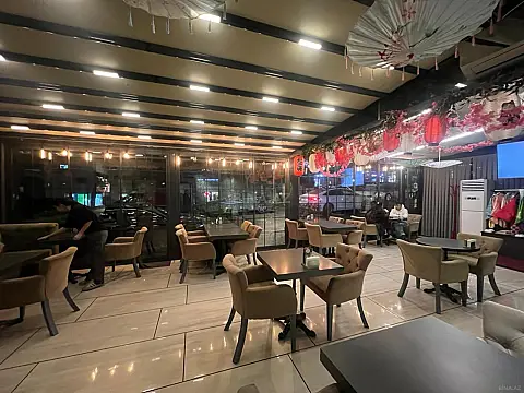 Kirayə verilir obyekt 160 m²