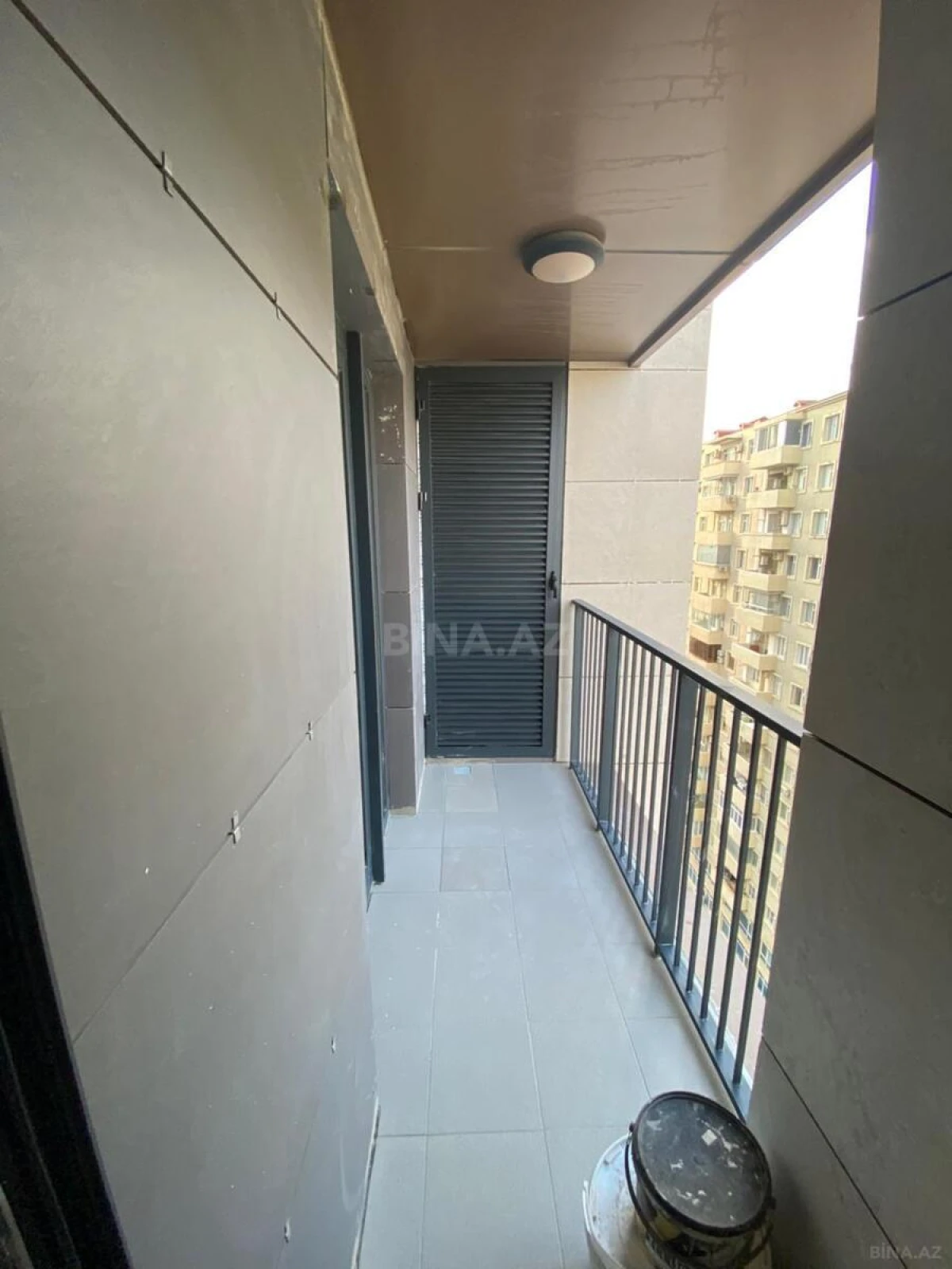 Satılır 3 otaqlı mənzil 91 m²