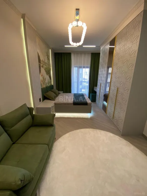 Satılır 3 otaqlı mənzil 91 m²