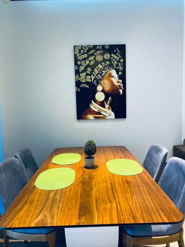 Kirayə verilir 2 otaqlı mənzil 70 m²