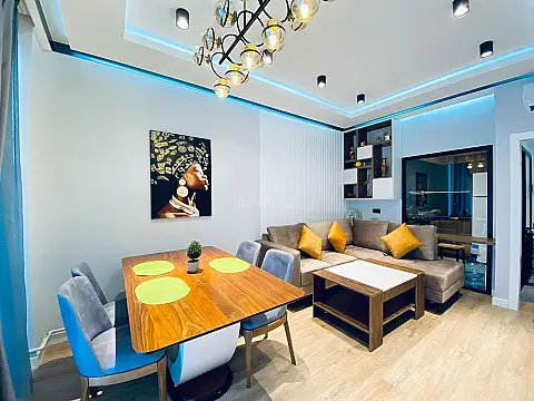 Kirayə verilir 2 otaqlı mənzil 70 m²