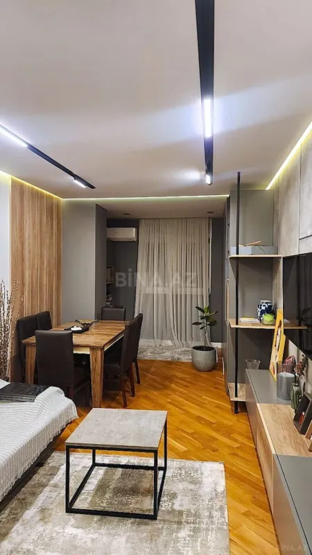 Satılır 2 otaqlı mənzil 65 m²