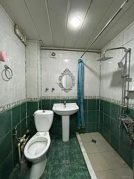 Satılır 2 otaqlı mənzil 65 m²